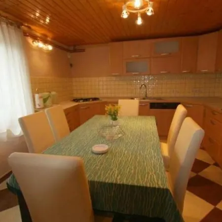 Appartamento In 39345 Crikvenica