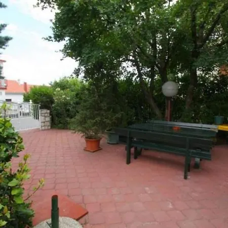Apartment In 39345 Crikvenica